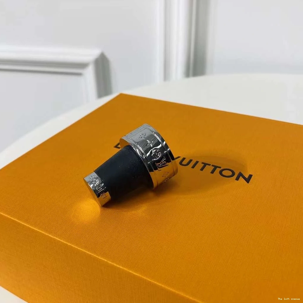 KIT LV CUSTOM WINE SET 0727